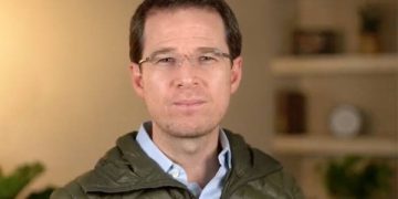 Ricardo Anaya pide a oposición que resista ante una ‘reforma eléctrica destructiva’