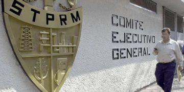 Sindicato petrolero espera la votación de 72,000 trabajadores para definir nuevo dirigente
