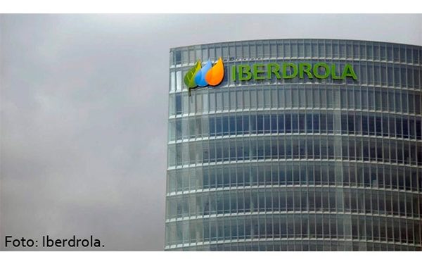 PRI reta a Iberdrola para acudir a debatir la reforma eléctrica