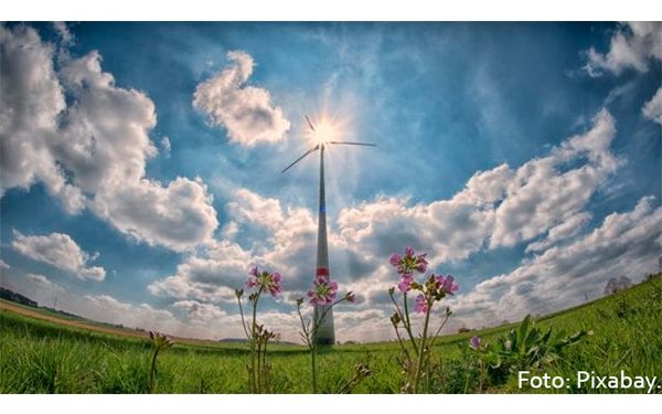 Presumen foros sobre reforma eléctrica