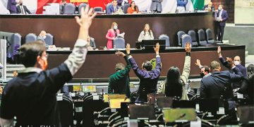Presumen foros sobre reforma eléctrica