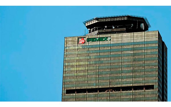 Amparos orillaron a AMLO a impulsar la reforma eléctrica: especialista