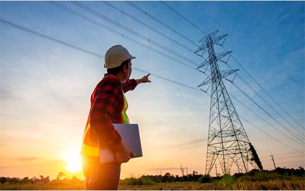 Profeco, ASEA y CRE causan polémica con el cierre de gasolinerías de Shell