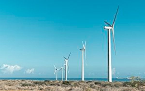 ‘Ganchos’ a Iberdrola: CRE le retirará permisos para generar energía eléctrica