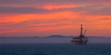 Profeco, ASEA y CRE causan polémica con el cierre de gasolinerías de Shell