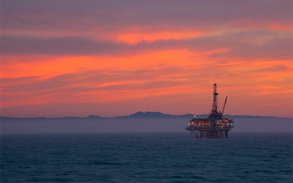 Profeco, ASEA y CRE causan polémica con el cierre de gasolinerías de Shell