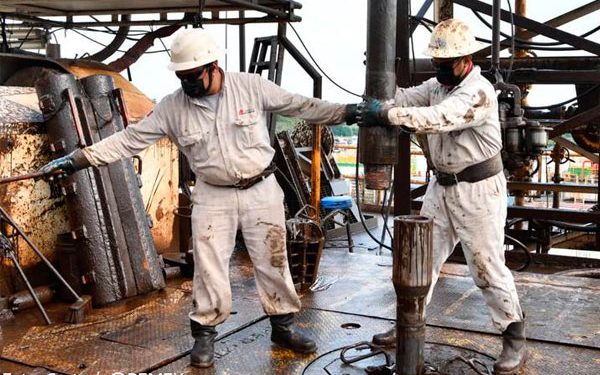 Subsidios contra gasolinazos tumban recaudación del IEPS