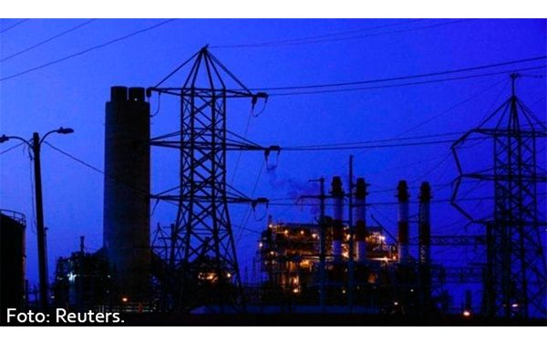 Diputados acuerdan sesionar en Semana Santa para discutir reforma eléctrica