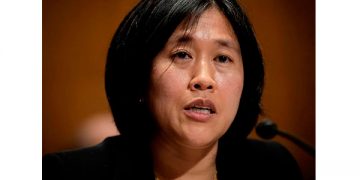 S&P ve mayor presión en CFE por combustibles e iniciativa eléctrica