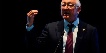 Corte invalida acuerdo de la CRE sobre empresas de hidrocarburos