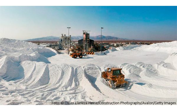 El PRI se declara en alerta máxima por la reforma eléctrica