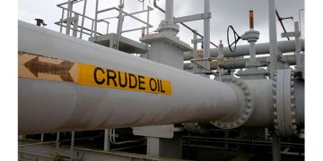 Jueces deben decir si hay delitos en autoabasto eléctrico: expertos