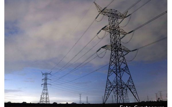 Corte invalida acuerdo de la CRE sobre empresas de hidrocarburos