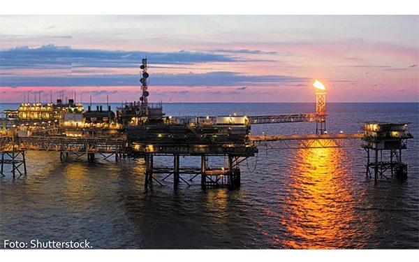 S&P ve mayor presión en CFE por combustibles e iniciativa eléctrica