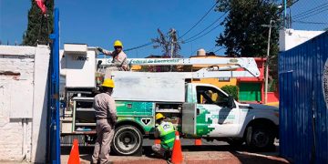Adeudo de más de 33 millones de pesos deja sin luz ni agua a pobladores de Ayotla, Ixtapaluca