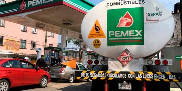 Adeudo de más de 33 millones de pesos deja sin luz ni agua a pobladores de Ayotla, Ixtapaluca