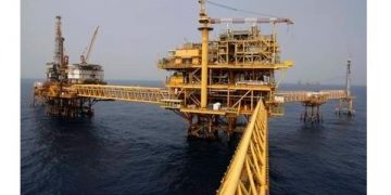 Por fuga, desalojan plataforma de Pemex en Campeche