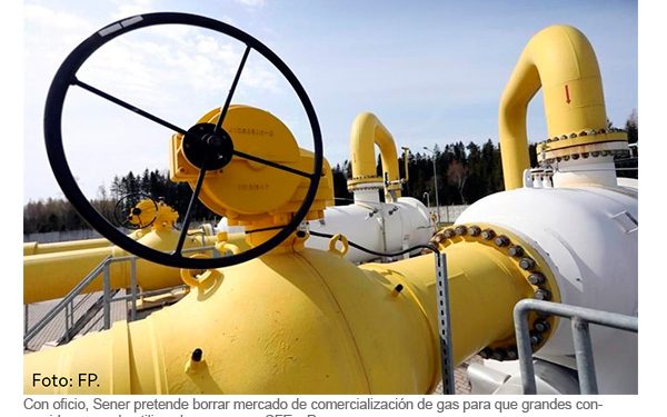 CRE delega trámites para agilizar 15 mil permisos ‘atorados’