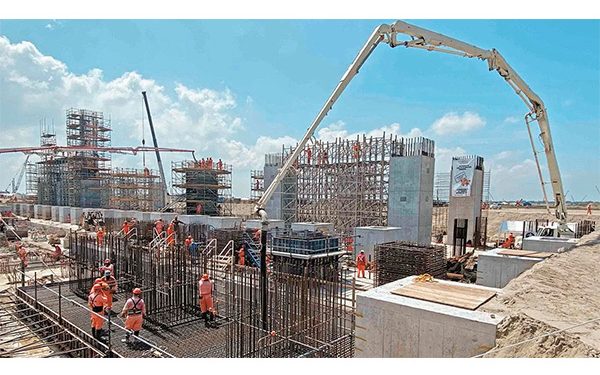 CRE delega trámites para agilizar 15 mil permisos ‘atorados’