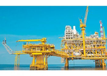 EU ‘sube el tono’ en pleito con México: prepara ‘golpe’ por sector energético