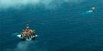 EU ‘sube el tono’ en pleito con México: prepara ‘golpe’ por sector energético