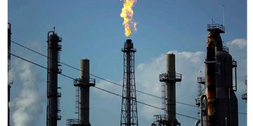 La ausencia de proyectos renovables está dañando el perfil crediticio de la CFE