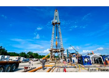 Precios de crudo siguen impulsando a Pemex: gana más de 131,000 mdp