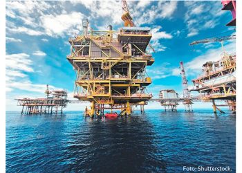 Rigidez en gasto por Pemex y pensiones llevó a Moody’s a rebajar nota de México