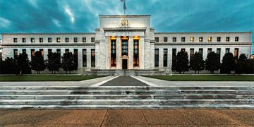 Volatilidad en bolsas y dólar fuerte: saldo por alza en tasas de la Fed