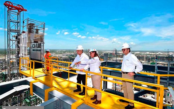 Iberdrola obtiene suspensión judicial ante multa de 9,145 millones por acusación de venta ilegal de energía