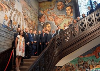 AMLO se reunió con empresarios y firmó acuerdos para inversiones en EU: Sener