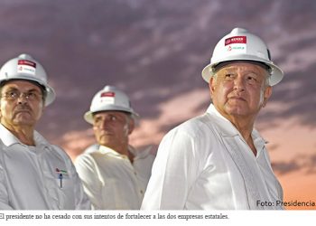 Explota ducto de Pemex en Veracruz