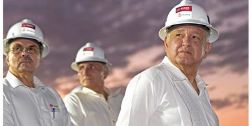 Explota ducto de Pemex en Veracruz