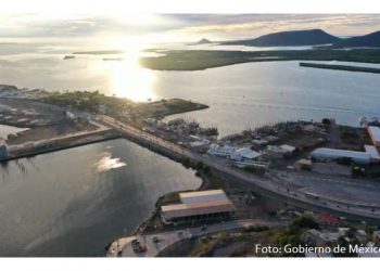 CFE firma contratos con empresa suiza para suministro de gas a planta de fertilizantes