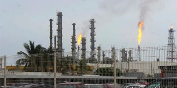 Refinación, el único negocio de Pemex con pérdidas millonarias