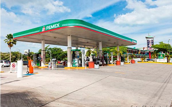 Autoriza CRE gasolineras en 4 estados del país