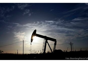 Cae 2.81% anual la producción nacional de crudo: CNH