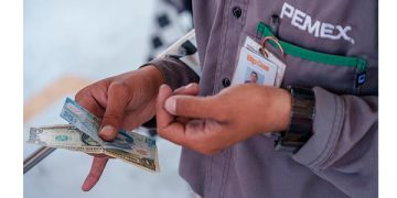 Pemex recupera mercado de combustibles, pero sigue perdiendo gasolineras