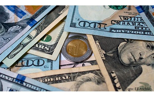 Peso se aprecia en espera de datos de inflación de México y EU