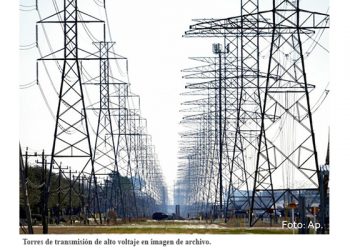 Para prever desgracias, efectúan simulacro de derrame de hidrocarburo en Tuxpan