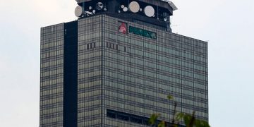 CRE autoriza a dos empresas de Slim la comercialización de gas natural y petróleo