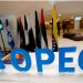 La OPEP+ acuerda un pequeño recorte en la producción de petróleo
