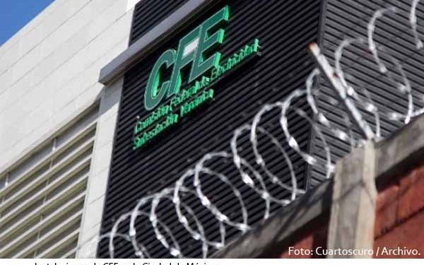 Autoriza CRE a CFE dos modelos de suministro básico