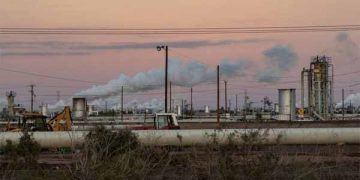 Riesgo de desconexión de plantas eléctricas no es solo para Iberdrola: Cenace