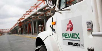 Refinación de Pemex se dispara en julio, pero la meta aún se ve lejos