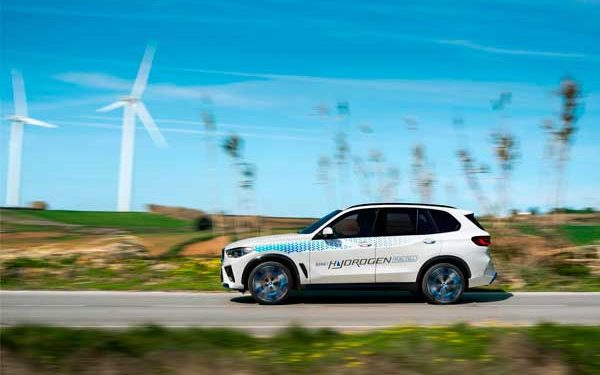 Ni gasolina ni electricidad: BMW apuesta por el hidrógeno
