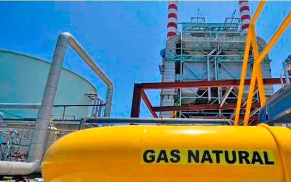 La CRE enemiga de la inversión privada