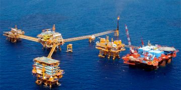 Concentran cinco campos petroleros 45% de la producción en el país: CNH