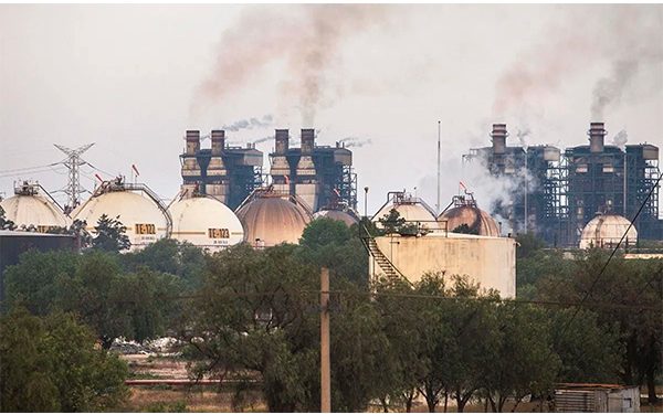 Pemex promete reducir 98% emisiones de metano