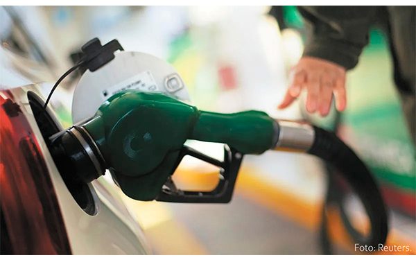 CRE otorga 43 nuevos permisos para estaciones de servicio gasolinero